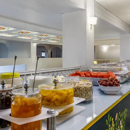 Hotel Amalia 4*