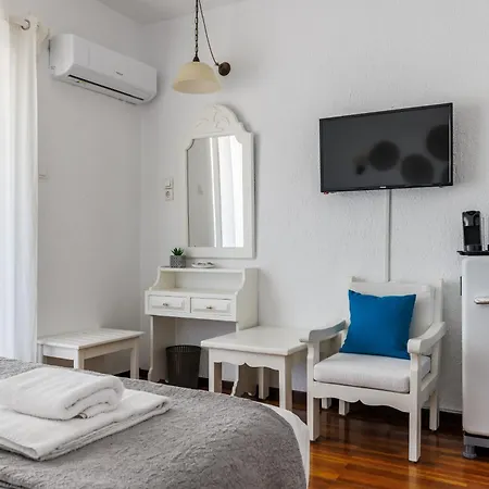 Amalia Skopelos